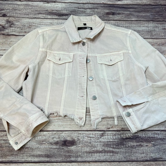 J Brand Cyra Cropped Denim Jean Jacket Womens Medium Raw Hem Faded Pink. 432 - Picture 2 of 5